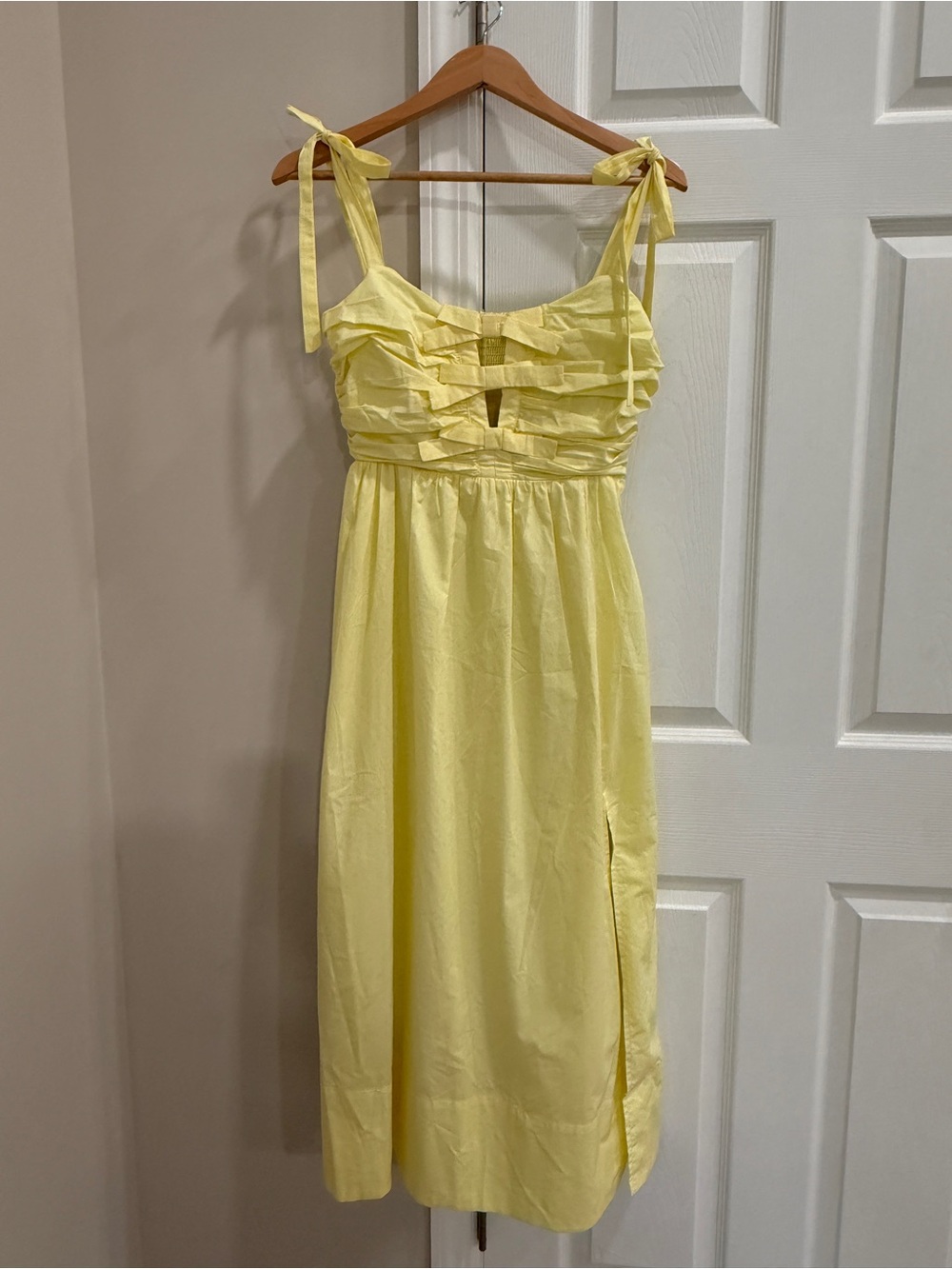 Astr Lemon Bow Shoulder Midi Dress
